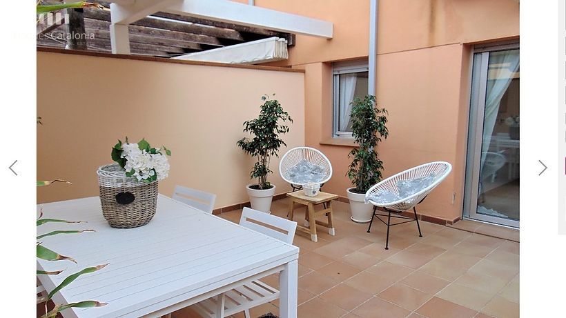 Appartement impeccable avec une terrasse de 25 m2 sur la 2ème ligne de Sant Antoni de Calonge