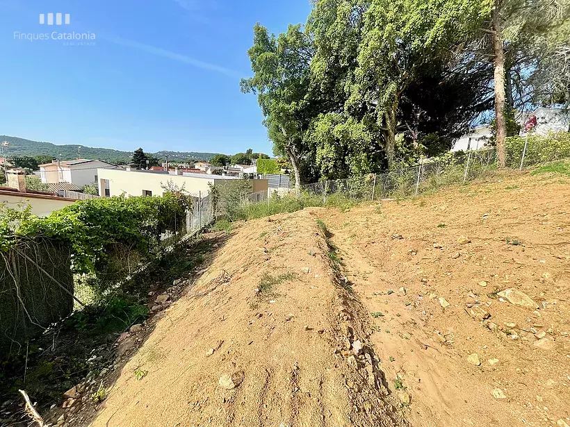 Terrain à bâtir pour construire une maison à deux étages à Calonge Mas Ambros