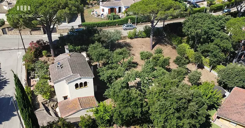 Detached house with 985 m2 of plot in Vizcondado de Cabanyes Calonge.