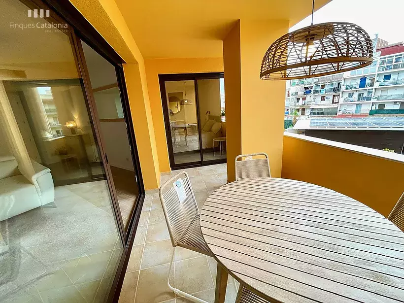 Appartement flambant neuf de 133 m2 récemment terminé, à 100 mètres de la plage de Sant Antoni