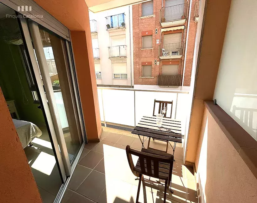Pis a 2ª línia amb 3 habitacions, terrassa de 27 m2 a Sant Antoni de Calonge