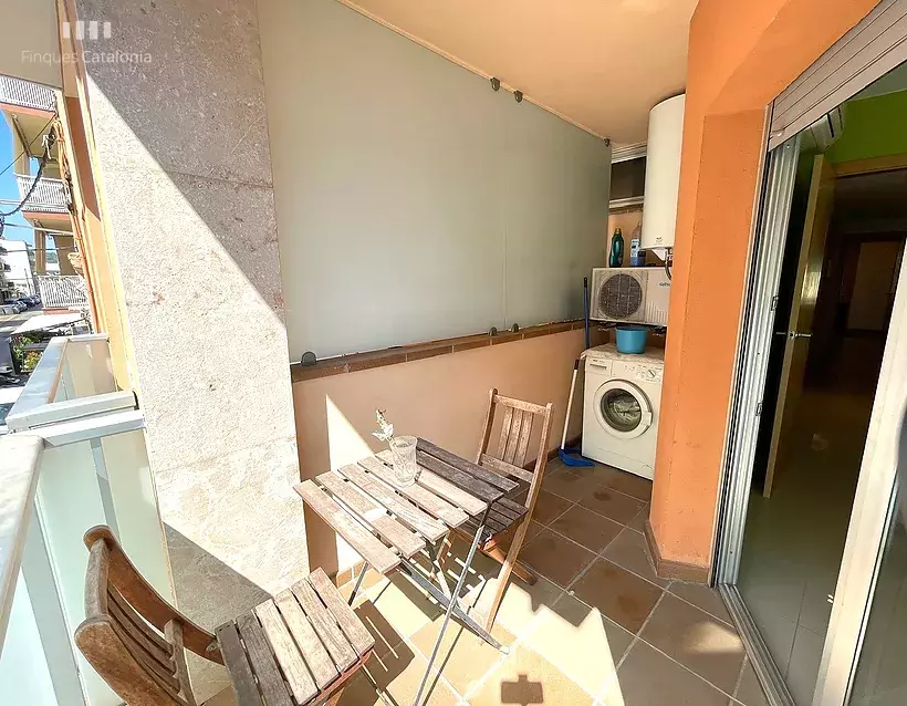 Appartement de 2ème ligne avec 3 chambres, terrasse de 27 m2 à Sant Antoni de Calonge