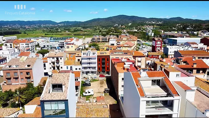 Appartement avec vue partielle sur la mer, 2 chambres et licence touristique en 2ème ligne de Sant A