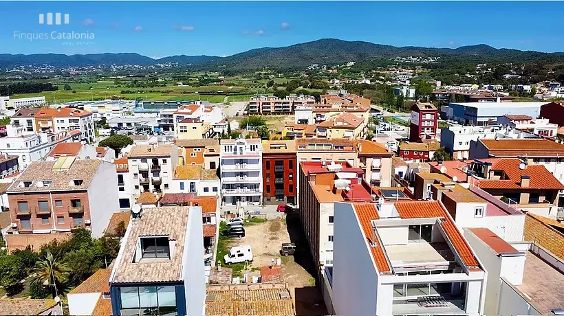 Appartement avec vue partielle sur la mer, 2 chambres et licence touristique en 2ème ligne de Sant A