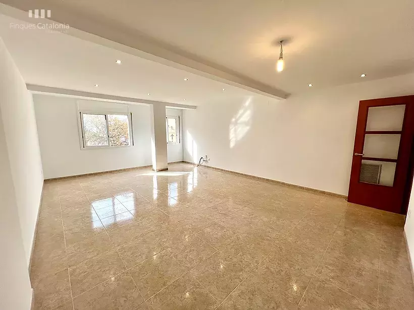 Spectacular Penthouse 50 meters from the beach in Palamós with 90 m2 terrace overlooking the sea