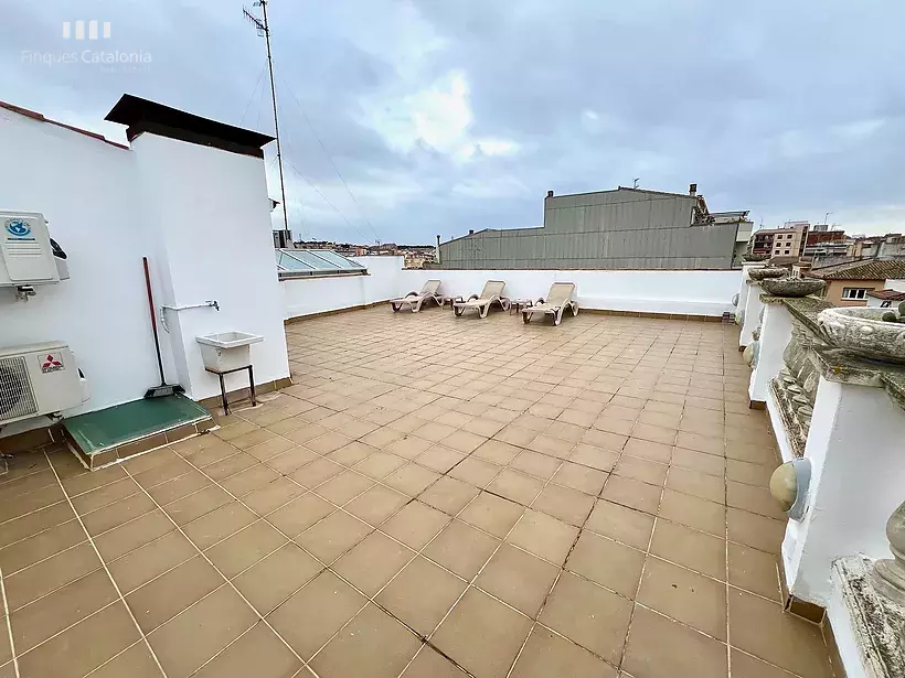 Spectacular Penthouse 50 meters from the beach in Palamós with 90 m2 terrace overlooking the sea